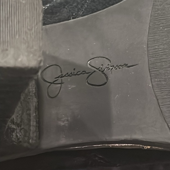 Ankle booties - Picture 6 of 9